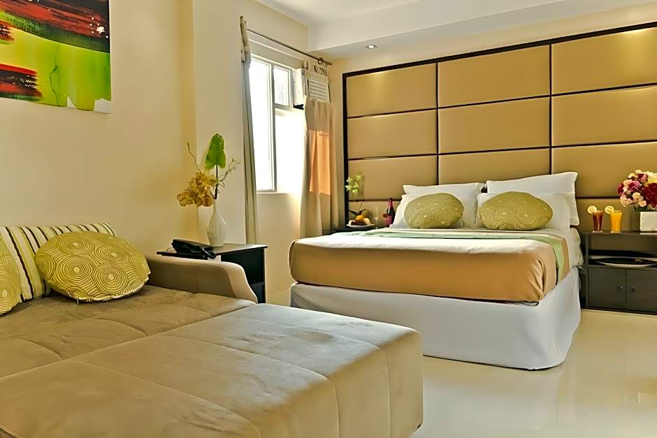Canberry Hotel