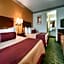 Cloverdale Wine Country Inn & Suites