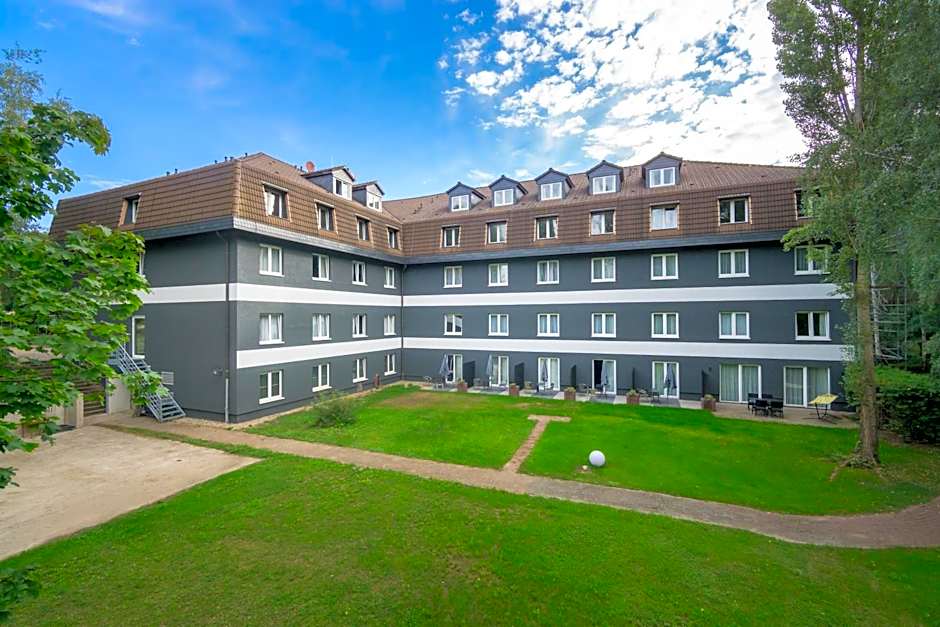 SL'otel im Parforcehaus