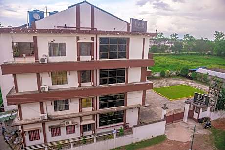 Hotel Aatreyee