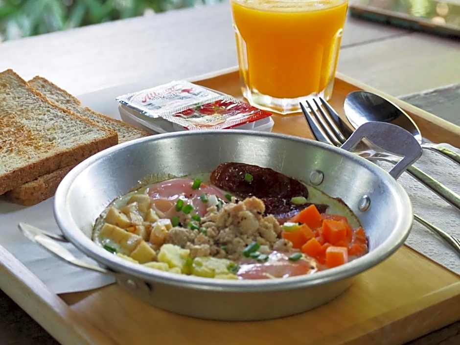 Chomklong Experience