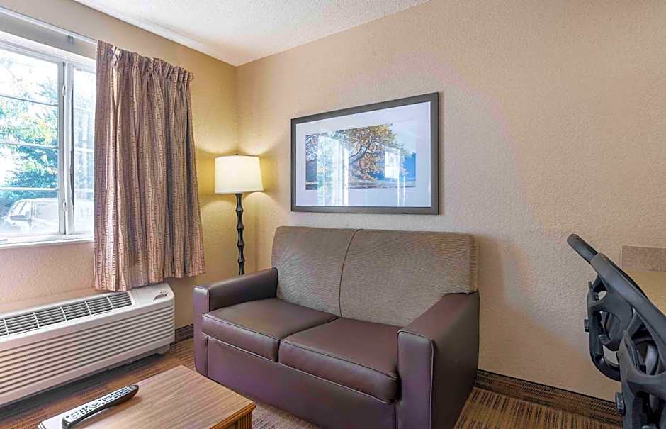 Extended Stay America Suites - Louisville - Alliant Avenue