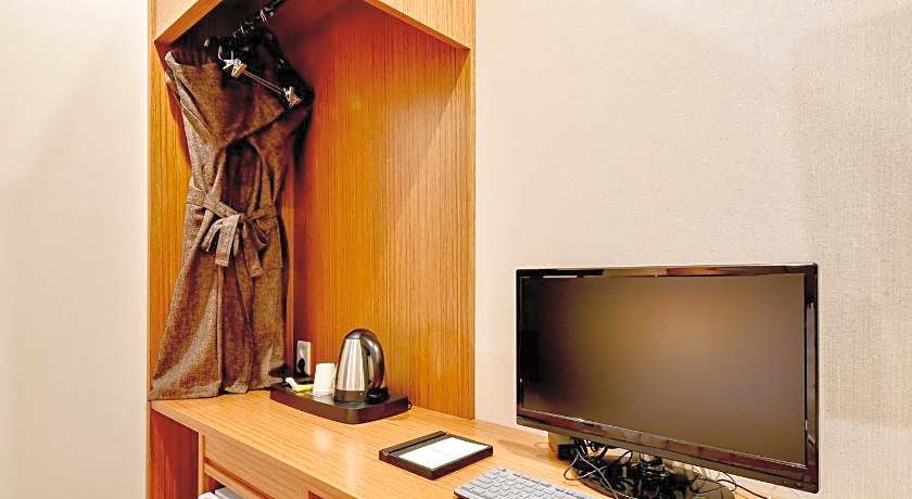 BLANC Business Hotel