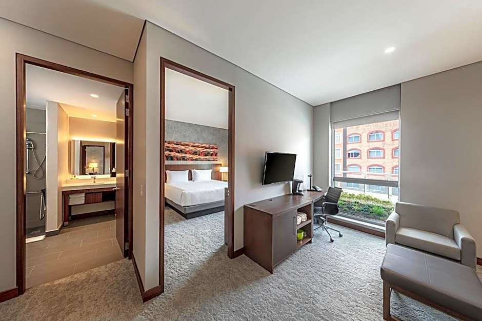 Hyatt Place Bogota Convention Center