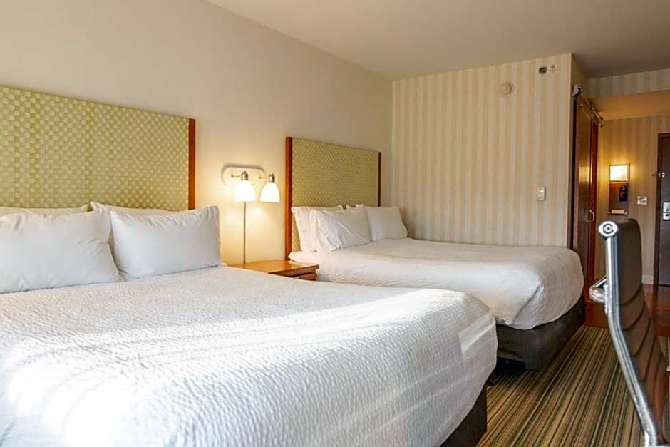 Holiday Inn Express Columbus Airport Easton By IHG