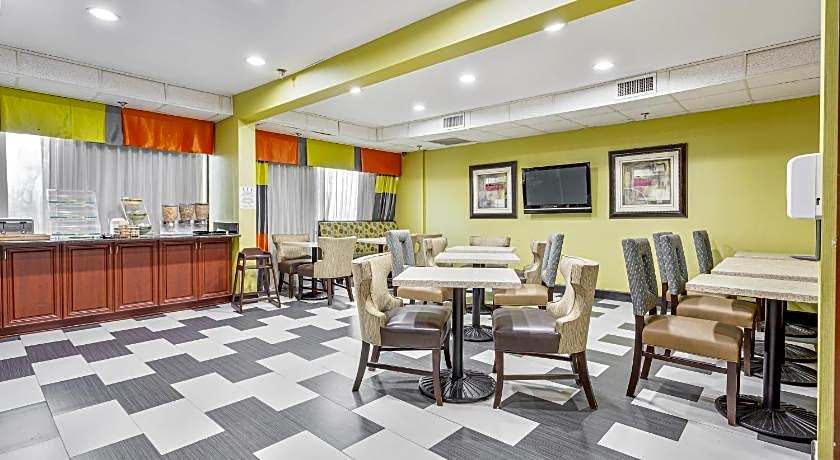 Quality Inn Prattville I-65