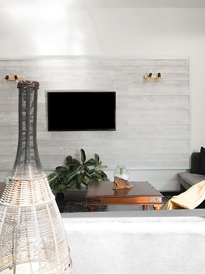 City Plus Rhodes Hotel