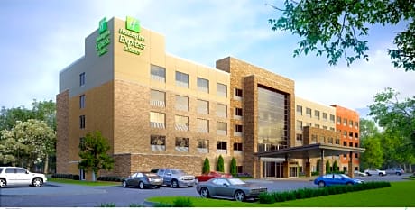 Holiday Inn Express & Suites INDIANAPOLIS NE - NOBLESVILLE