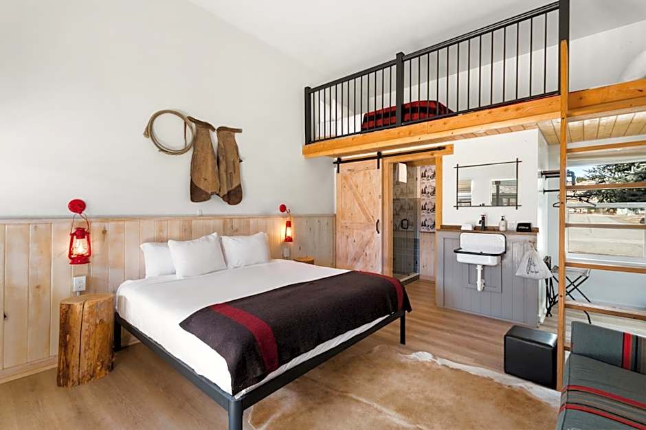 Hotel Palomino