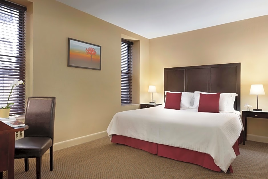 Washington Jefferson at Times Square