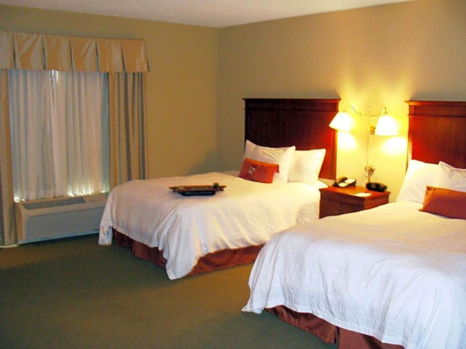Hampton Inn By Hilton Calera