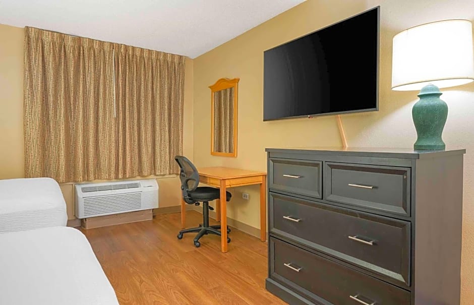 Extended Stay America Suites - Chicago - Schaumburg - Convention Center