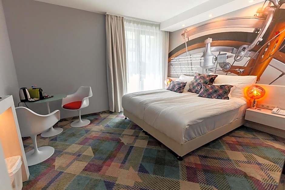 Science Hotel Prémium