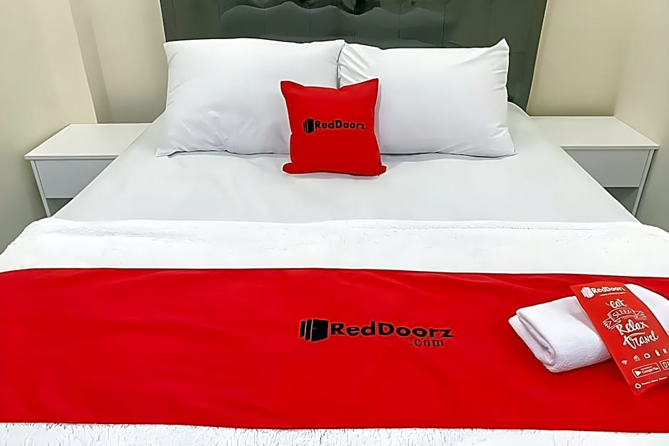 RedDoorz Syariah near PKOR Lampung