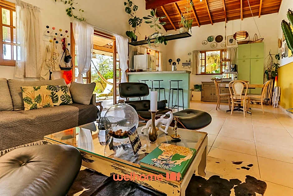 Casa em Mairinque com Piscina e Área Verde