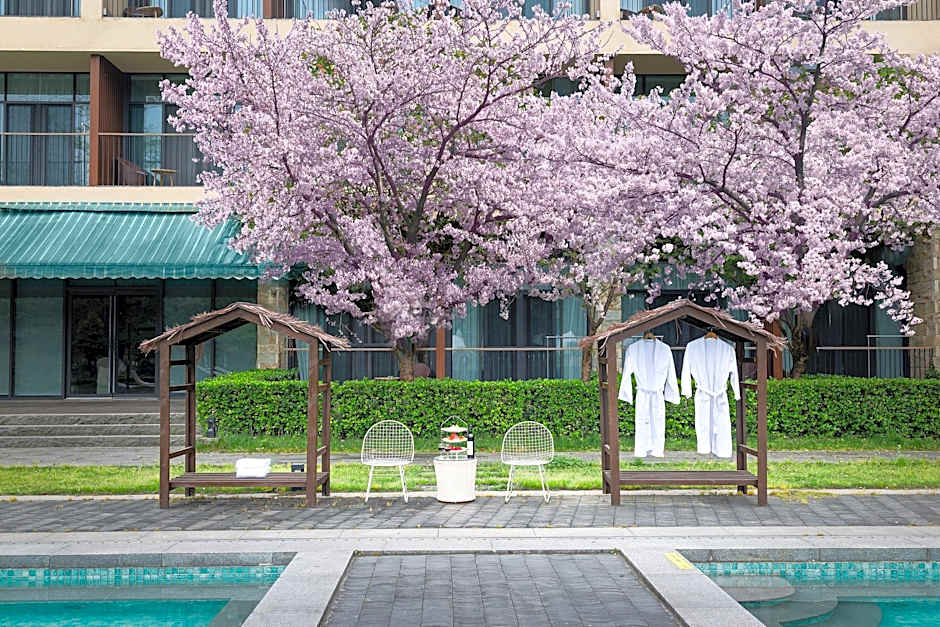 Holiday Inn Express Emei Mountain By IHG