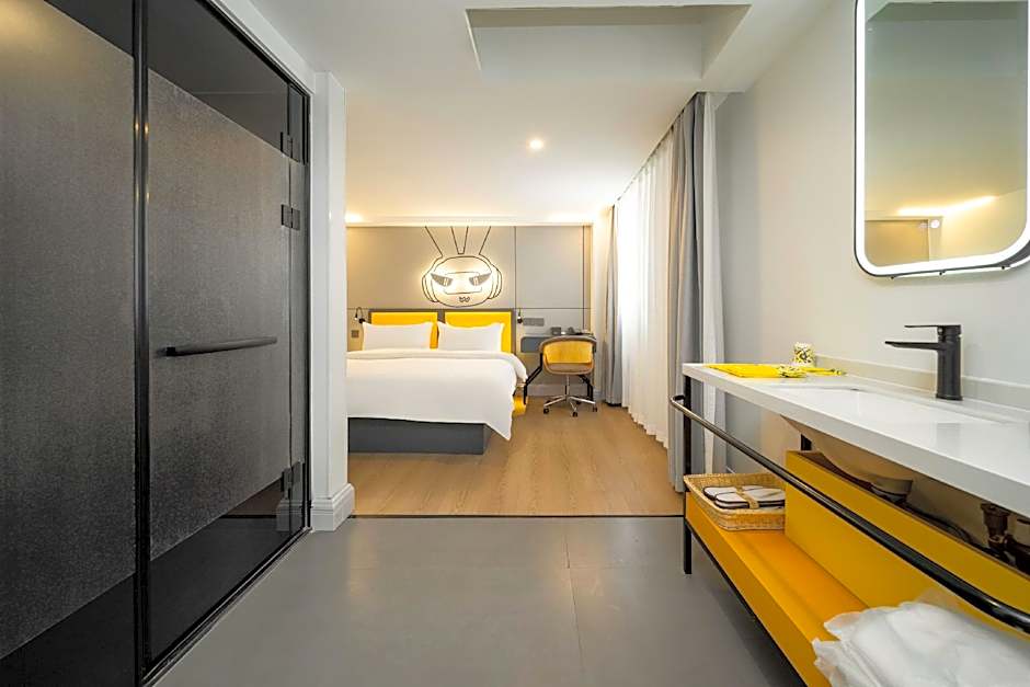 IU Hotel Xian Zhong Gu Lou Square