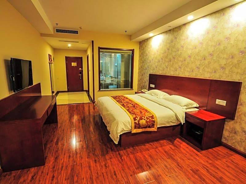 GreenTree Inn Shandong Zaozhuang Tengzhou East Xueyuan Road Guiheyuan Business Hotel