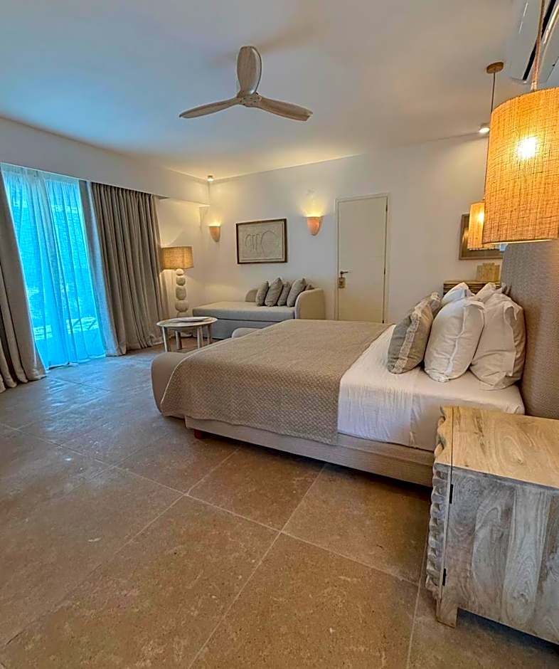 Absolute Paradise Santorini