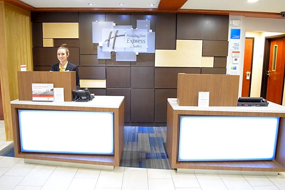 Holiday Inn Express Hotel & Suites Pensacola West I-10 By IHG