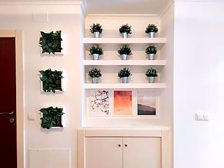 Apartment with Shower