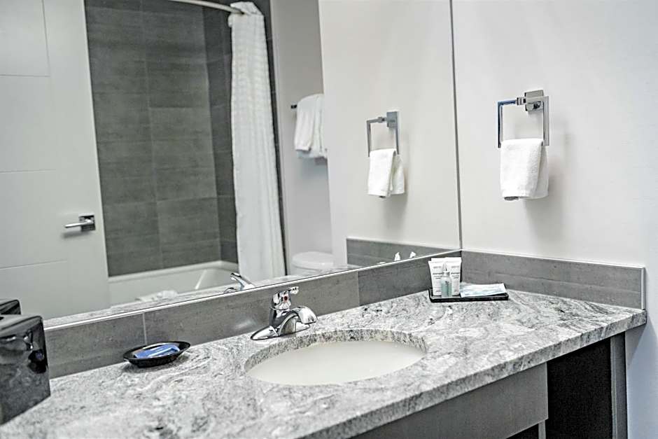 Park Inn by Radisson Edmonton Airport