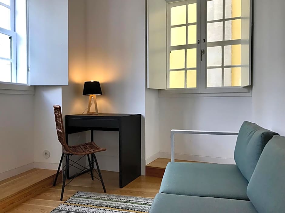 Change The World Hostels - Coimbra - Almedina