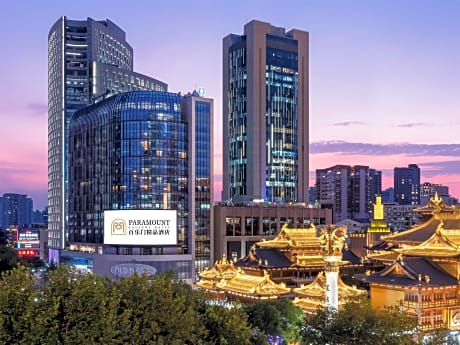 Paramount Gallery Hotel