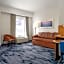 Fairfield Inn & Suites by Marriott Newark Liberty International Airport
