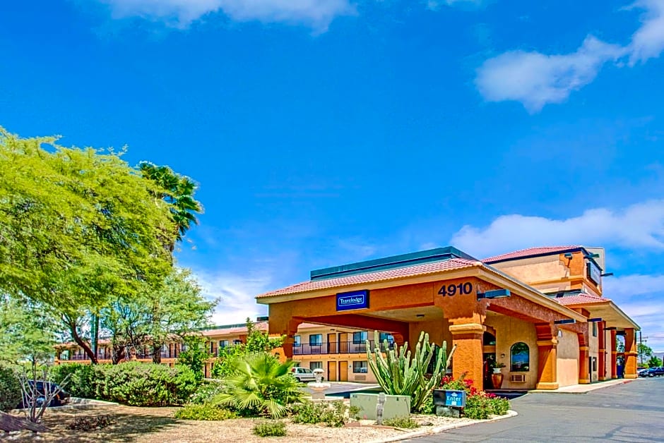 Travelodge by Wyndham Tucson AZ