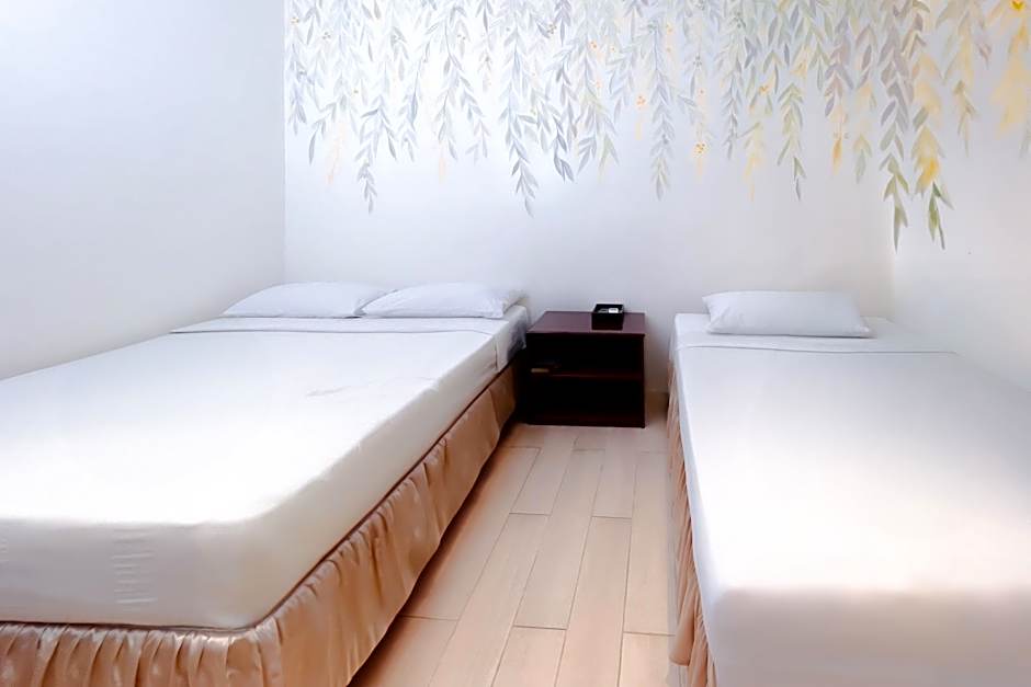 Dumaguete Royal Suite Inn