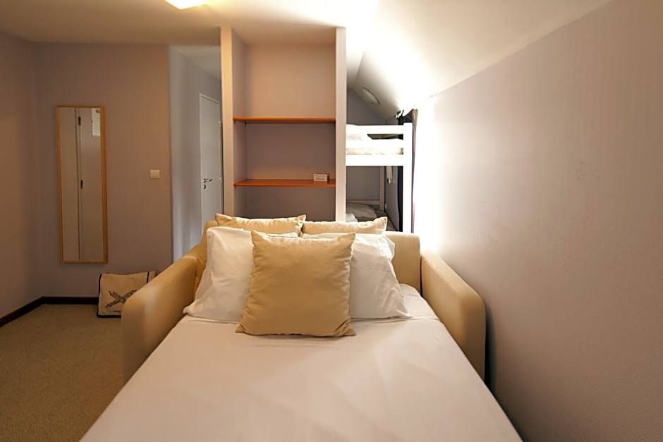 Villa Mariale by Popinns