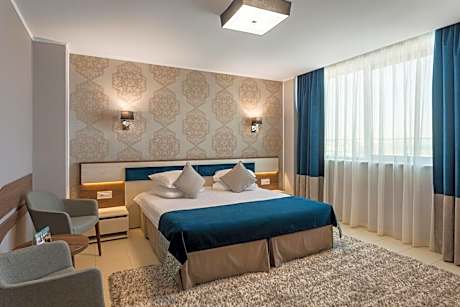Economy Double or Twin Room without Balcony