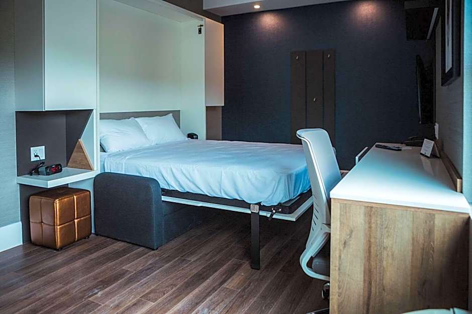 Quality Hotel & Conference Centre