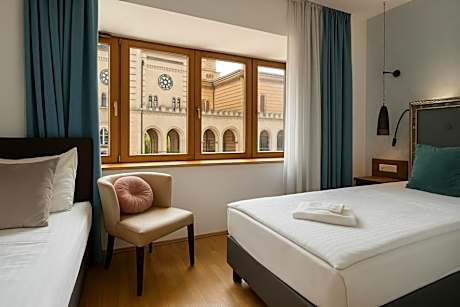 Deluxe Single Room