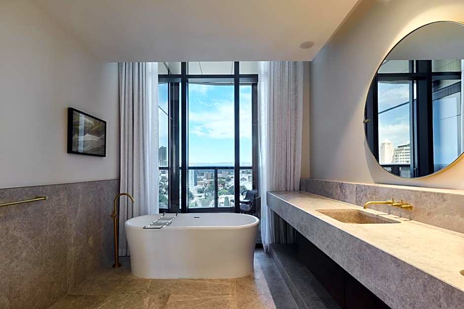 Eos by SkyCity