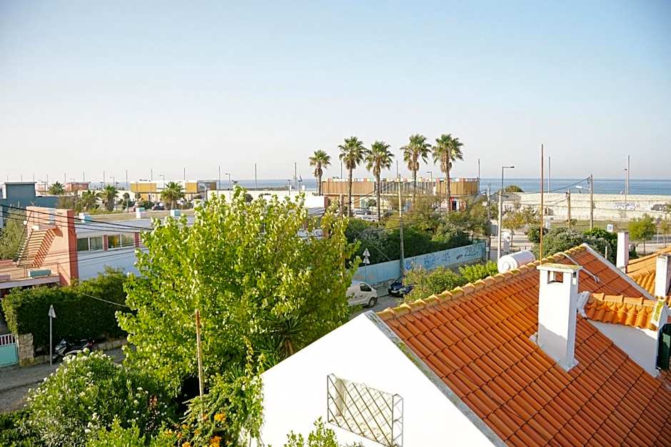 Villa Caparica Hostel