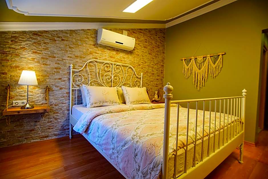 Urla Zeytin Hotel