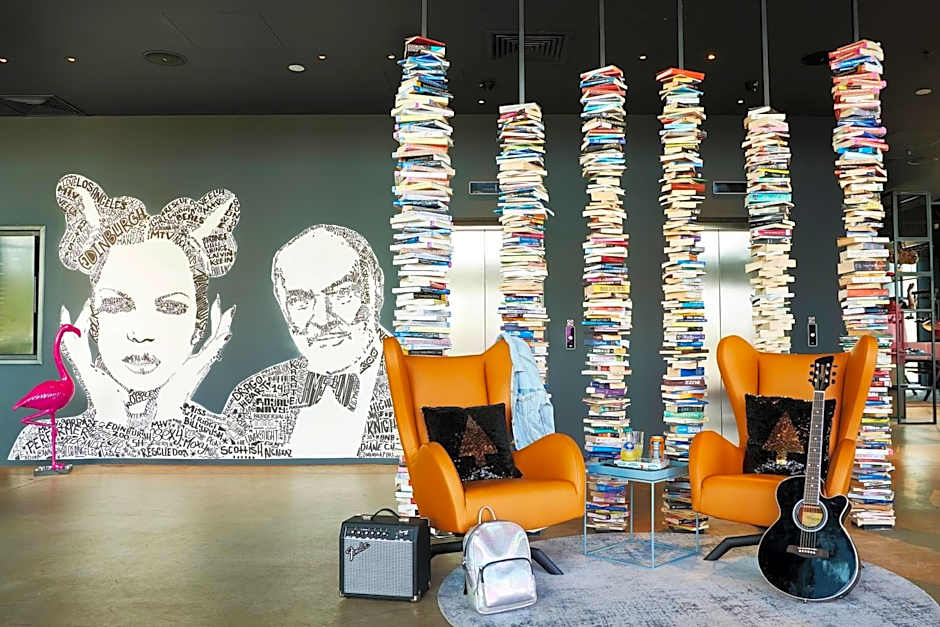 Moxy by Marriott Edinburgh Airport