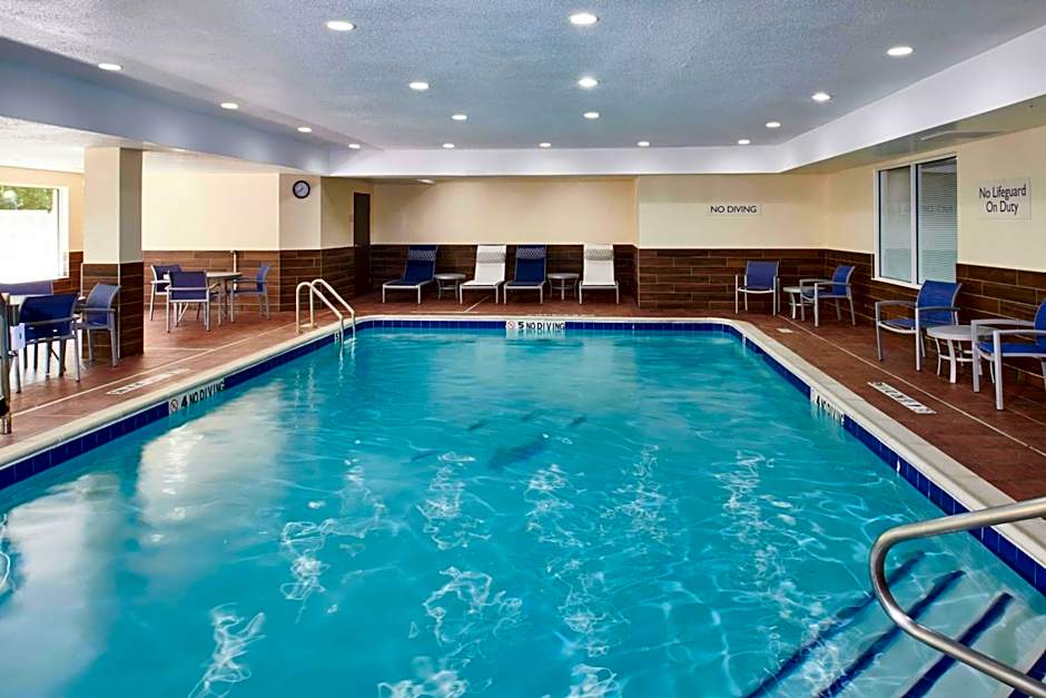 Fairfield Inn & Suites by Marriott Detroit Livonia