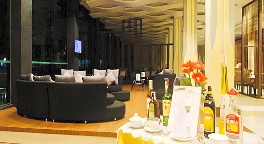 Alvarez Hotel