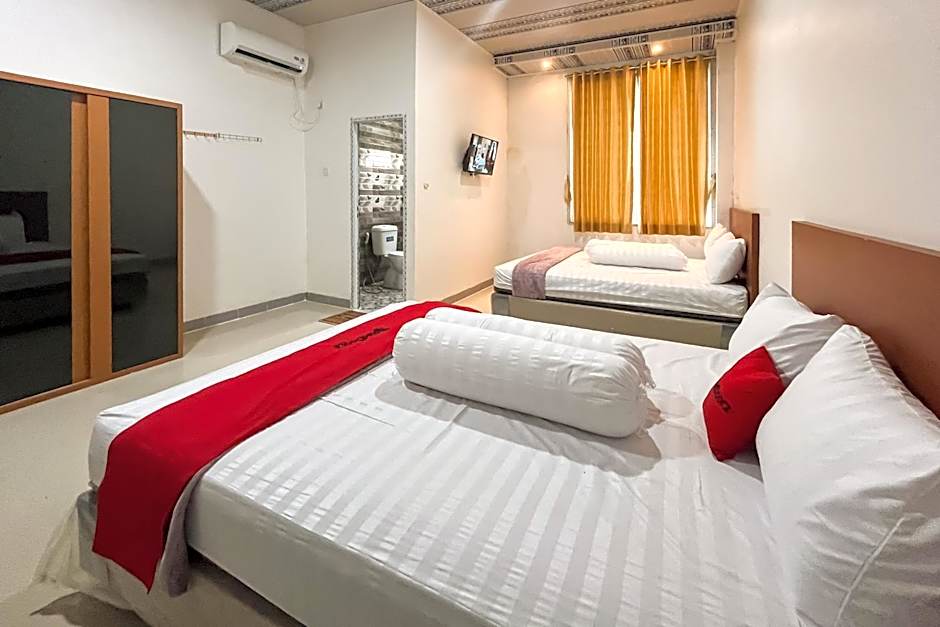 RedDoorz Lotte near PTC MALL