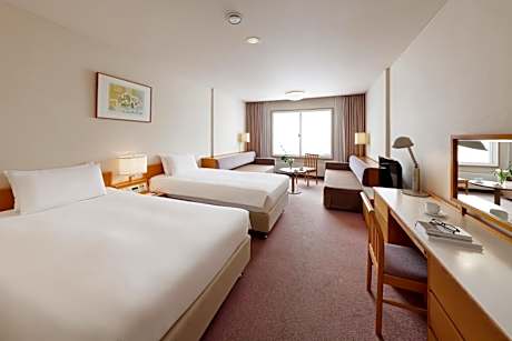 Family Room - Non-Smoking