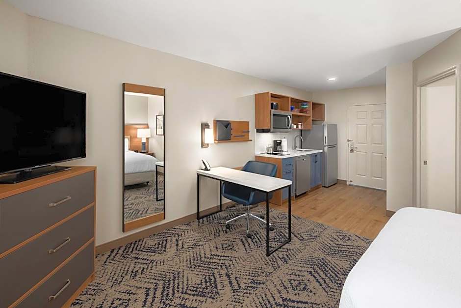 Candlewood Suites Mobile-Downtown By IHG
