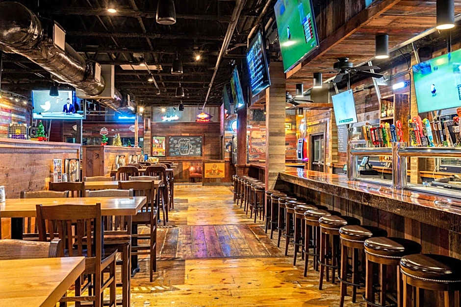 AmericInn by Wyndham Rochester Near Mayo Clinic