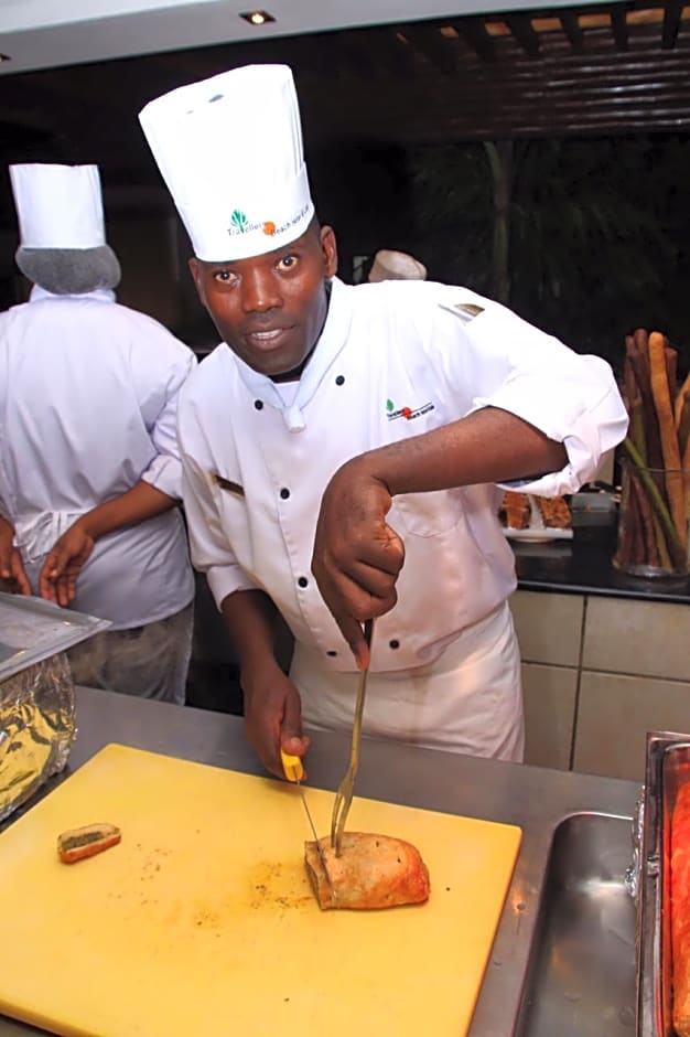 Travellers Beach Hotel & Club