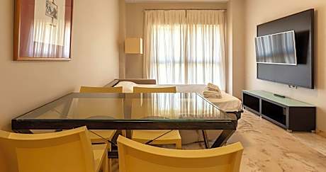 Apartment (2 Adults + 1 Child)