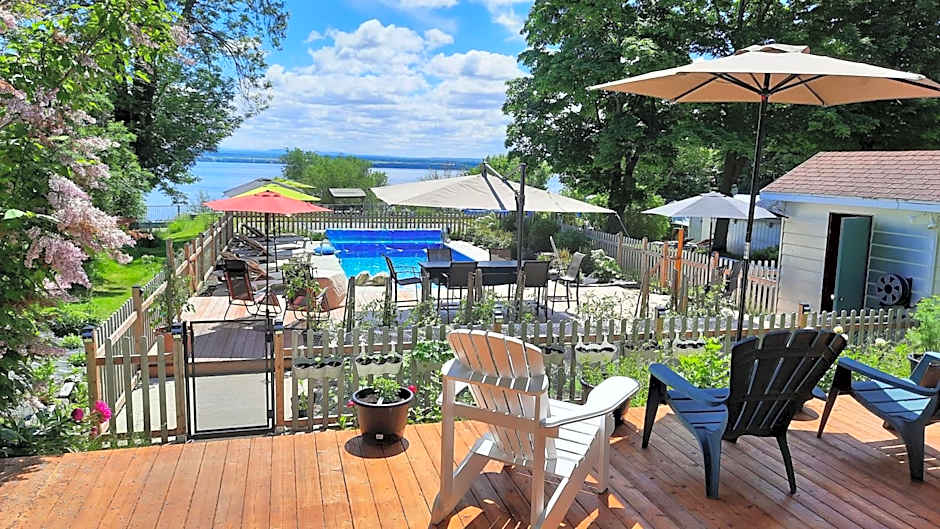 La maison de l'île d'Orléans - B&B - déjeuner gastronomique