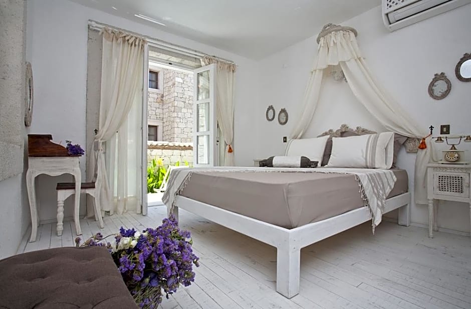 Hane Alaçatı Boutique Hotel