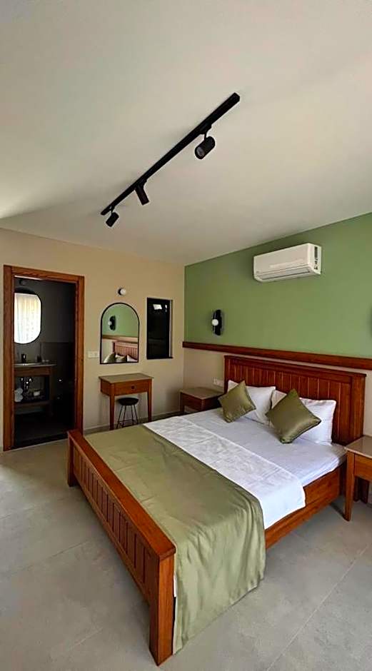 Mimoza Hotel